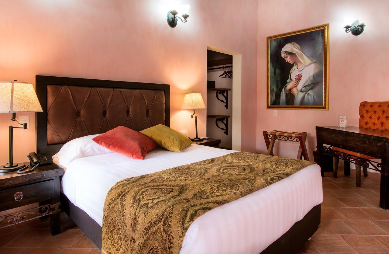 Hotel Dona Manuela Момпос Екстериор снимка